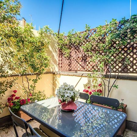 Апартаменти Trevi'S Roof Terraces Рим Екстер'єр фото